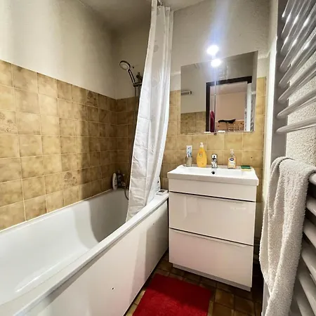 Apartment Les Adrelles - De Charme Vue Mont Charvin Mae-4781